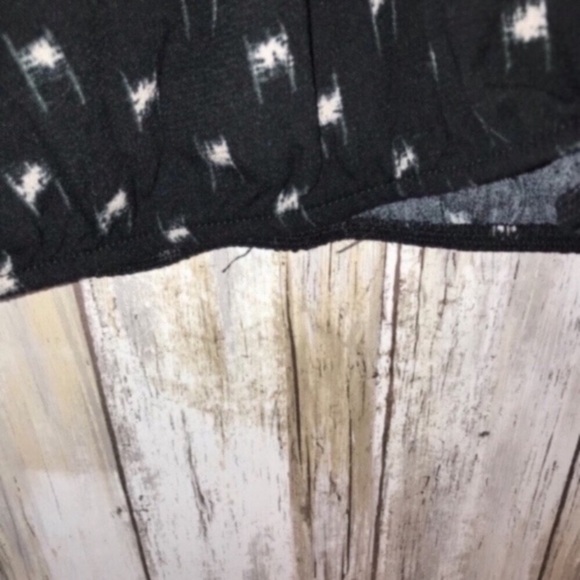 Universal Thread Stardust Blouse - Picture 6 of 6